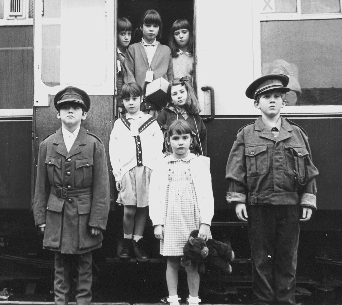 newscan0010.jpg (138428 bytes)